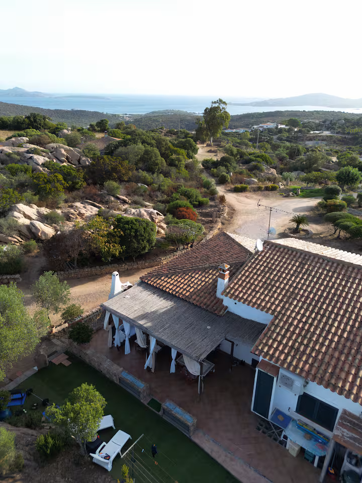 LA VILLA SUNHOUSE - Sardinia